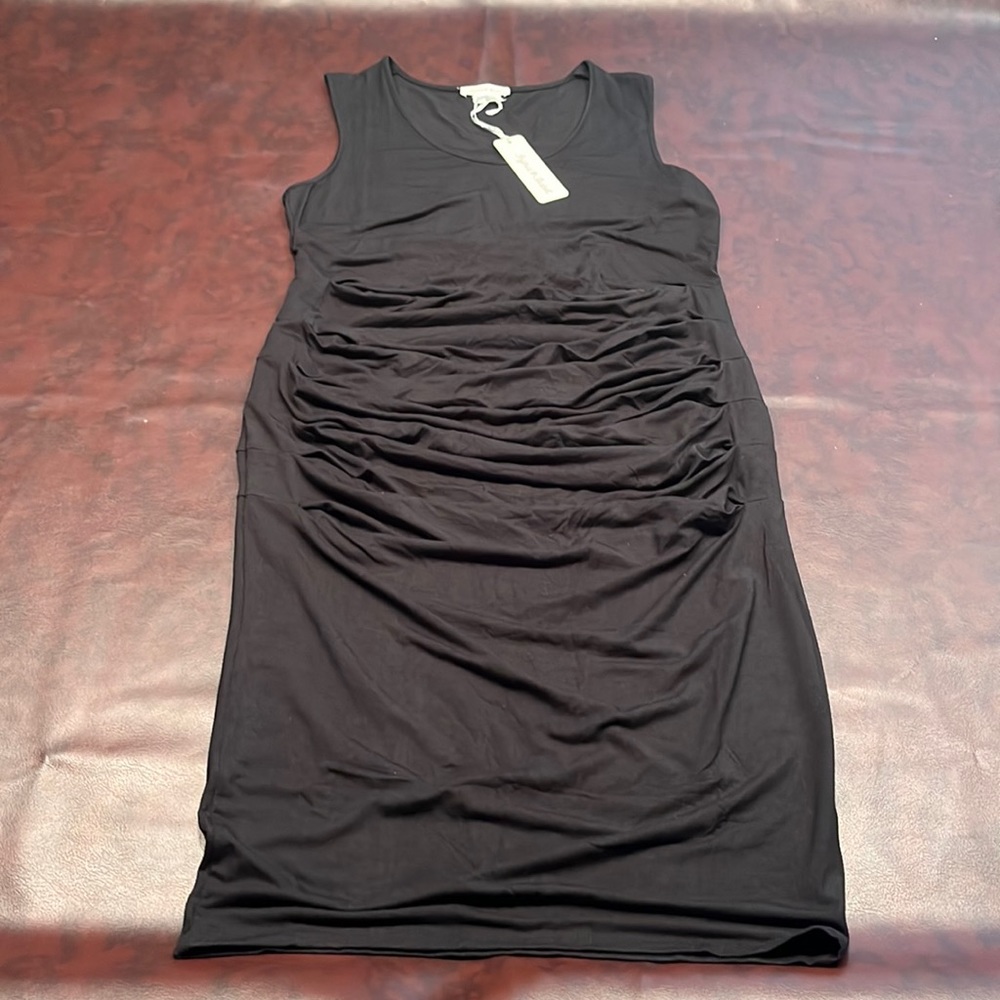 Medium maternity dress Ingrid and Isabel black NWT